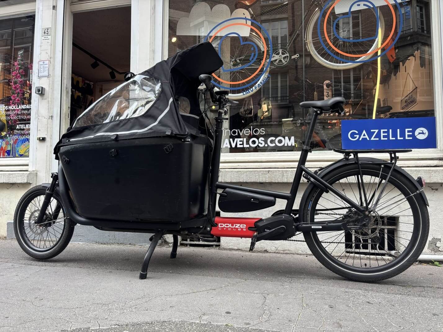 Vélo Cargo Douze Cycles G4e avec canopie  - N/A reconditionné disponible sur Le Moulin à Vélos